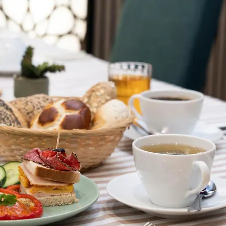 Sophien Hotel 4*