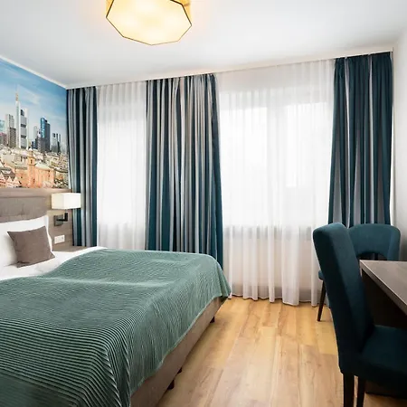 Sophien Hotel 4*