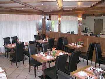 Отель Sophien 3*