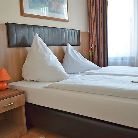 Sophien Hotel 4*