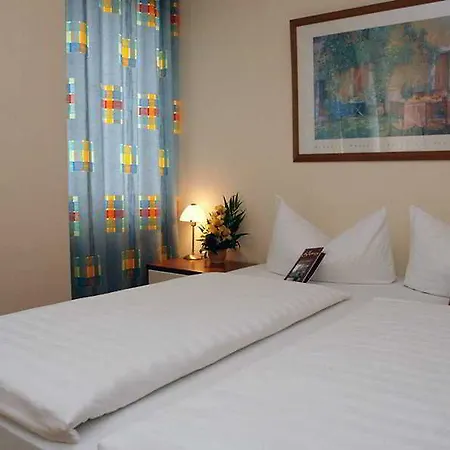 Hotel Sophien 3*