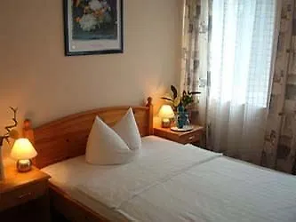 Отель Sophien 3*