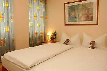 Sophien 3* Франкфурт-на-Майне